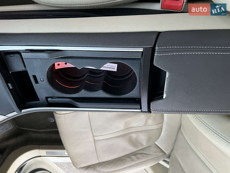 Седан Lincoln MKZ 2012 в Киеве