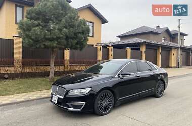 Седан Lincoln MKZ 2017 в Києві