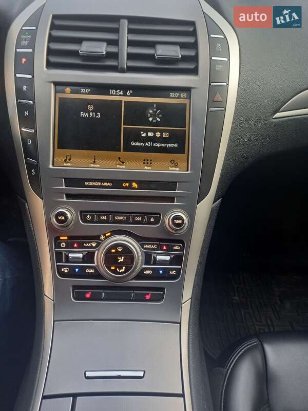 Седан Lincoln MKZ 2017 в Чернівцях