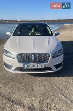 Седан Lincoln MKZ 2016 в Одесі