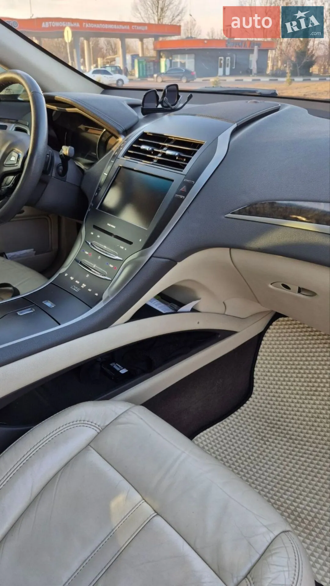 2013 Lincoln MKZ - мініатюра 18