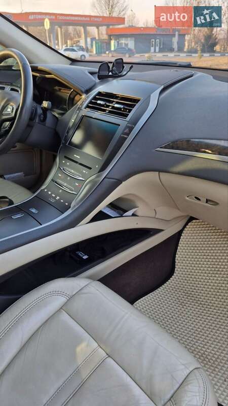 Седан Lincoln MKZ 2013 в Киеве