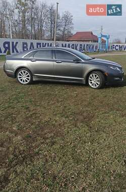 Седан Lincoln MKZ 2014 в 