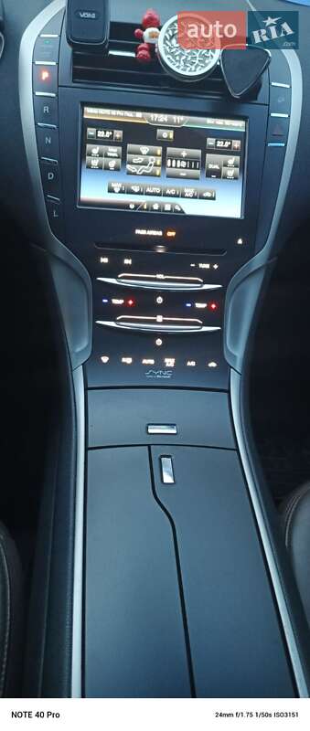 Седан Lincoln MKZ 2014 в Харкові