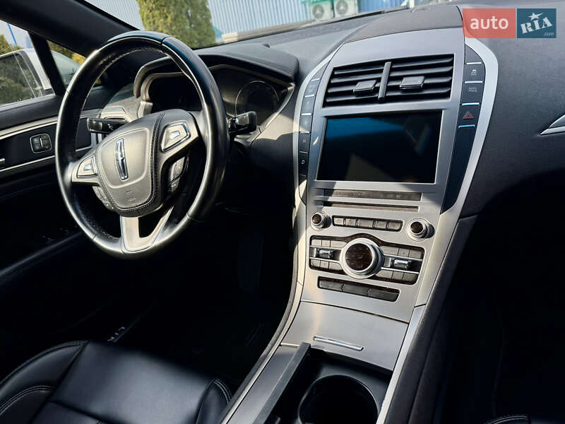 Седан Lincoln MKZ 2017 в Києві