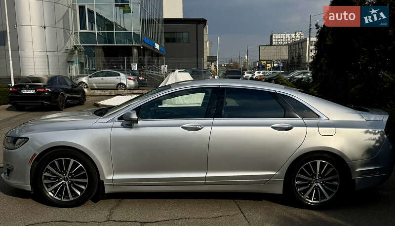 Седан Lincoln MKZ 2017 в Києві