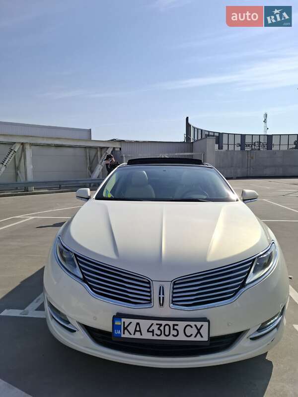 Седан Lincoln MKZ 2013 в Києві
