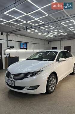 Седан Lincoln MKZ 2013 в 