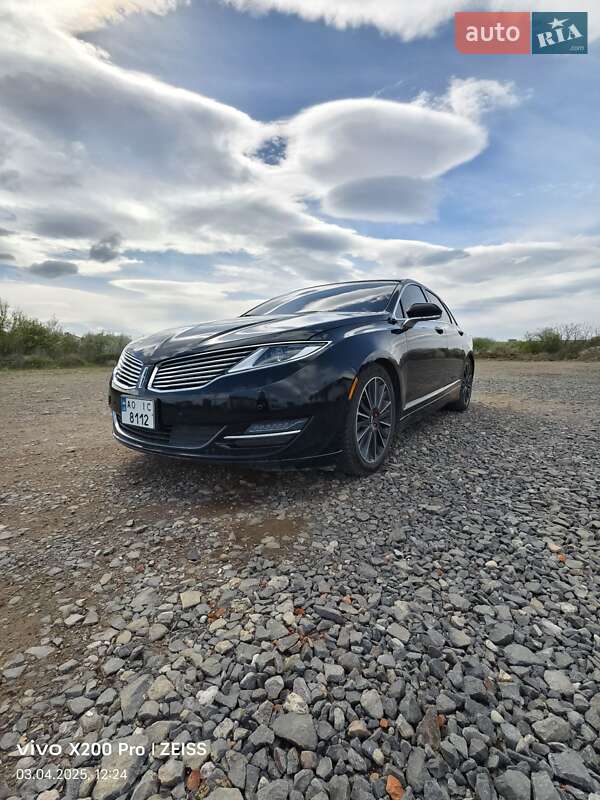 Lincoln MKZ 2015