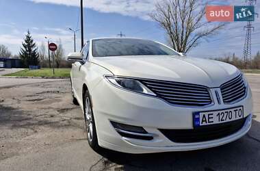 Седан Lincoln MKZ 2013 в 