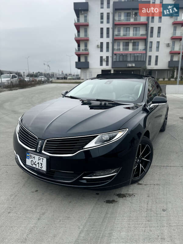 Lincoln MKZ 2014