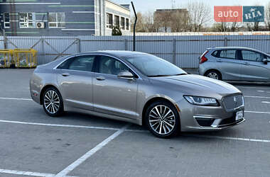Седан Lincoln MKZ 2019 в 