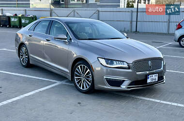 Седан Lincoln MKZ 2019 в 