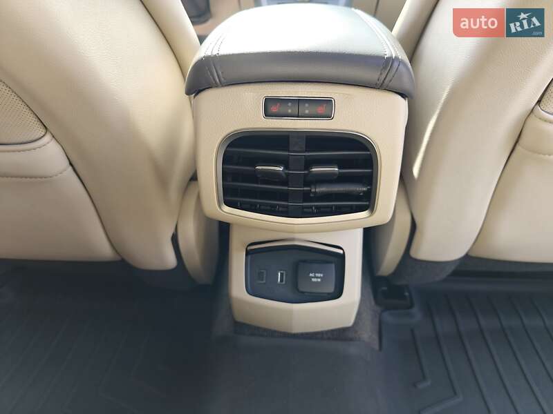 Седан Lincoln MKZ 2017 в Хмельницком