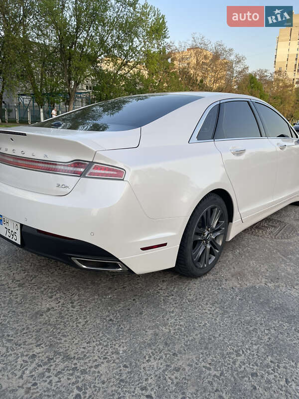 Седан Lincoln MKZ 2013 в Одессе