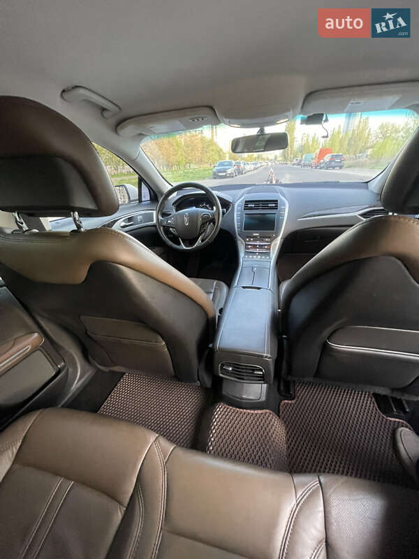 Седан Lincoln MKZ 2013 в Одессе