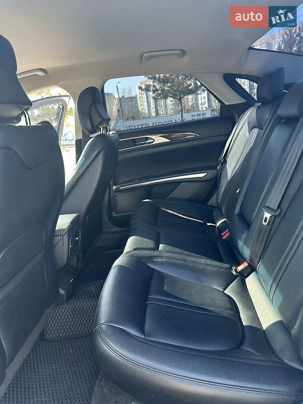 Седан Lincoln MKZ 2014 в Николаеве