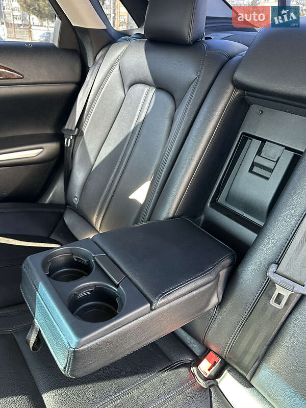 Седан Lincoln MKZ 2014 в Николаеве