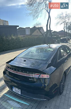 Седан Lincoln MKZ 2017 в 