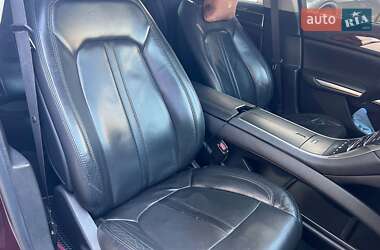 Седан Lincoln MKZ 2013 в 