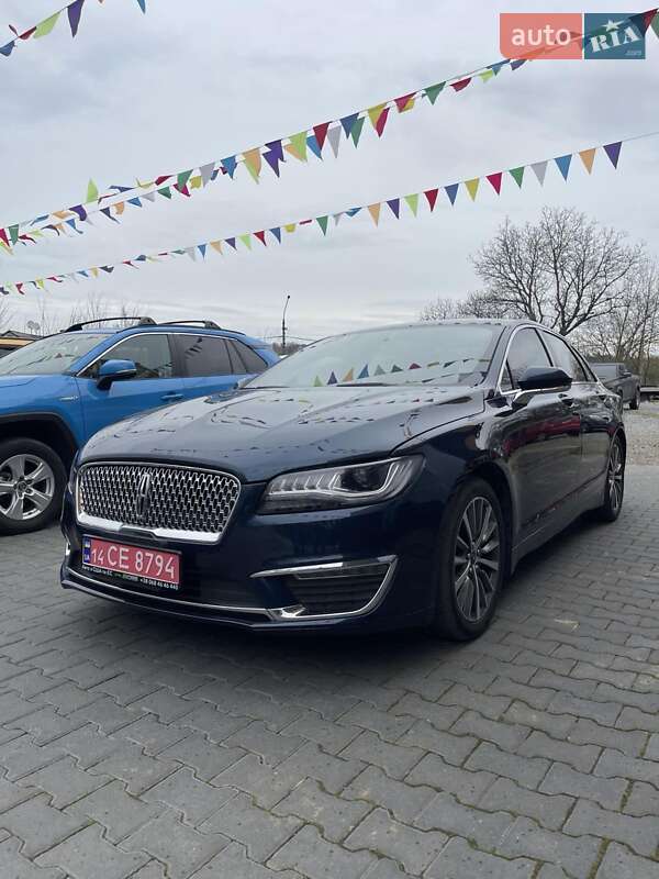 Седан Lincoln MKZ 2017 в 