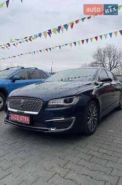 Седан Lincoln MKZ 2017 в 