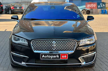 Седан Lincoln MKZ 2018 в 