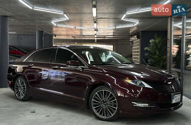 Седан Lincoln MKZ 2013 в 