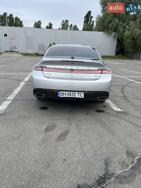 Седан Lincoln MKZ 2016 в Полтаві