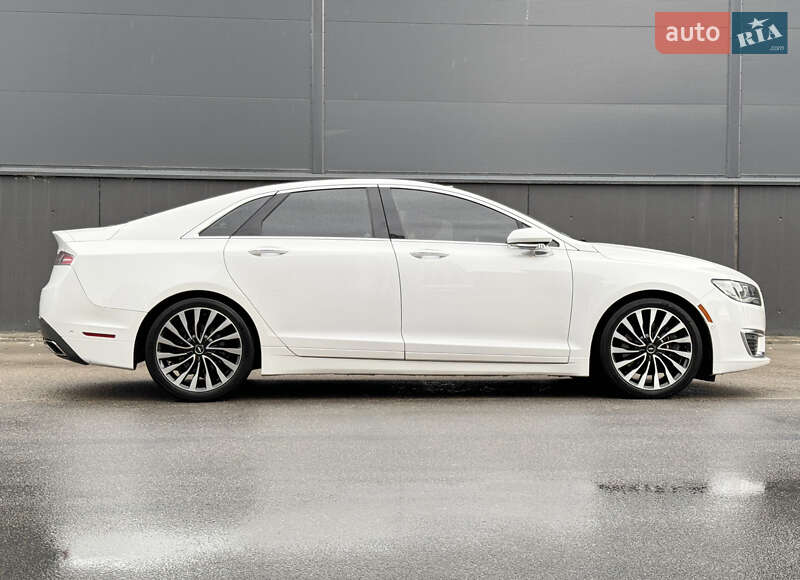 Седан Lincoln MKZ 2017 в Києві