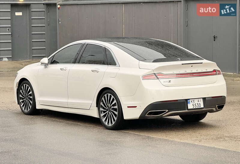 Седан Lincoln MKZ 2017 в Києві