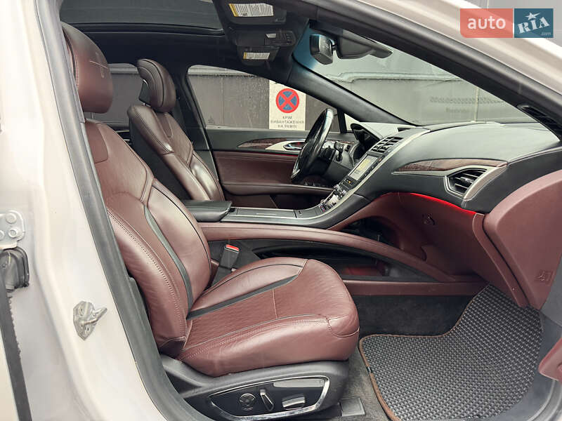 Седан Lincoln MKZ 2017 в Києві