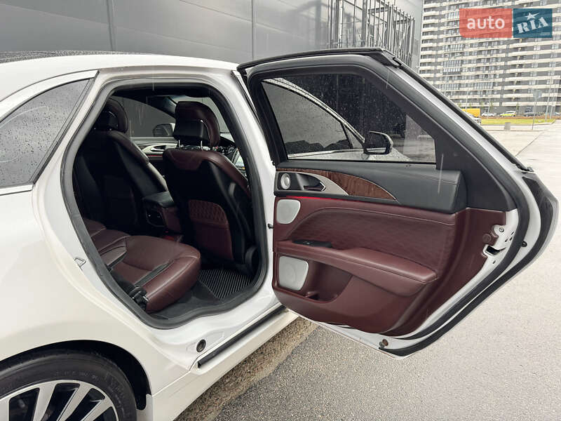 Седан Lincoln MKZ 2017 в Києві