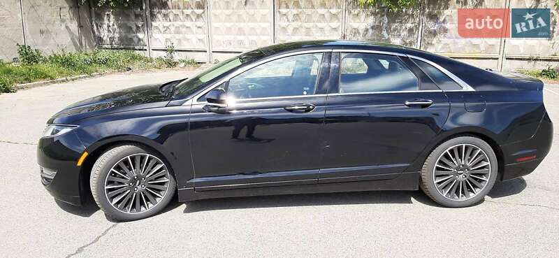 Седан Lincoln MKZ 2015 в Киеве