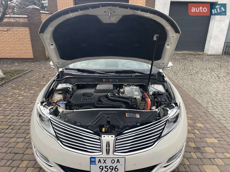 Седан Lincoln MKZ 2013 в Люботине