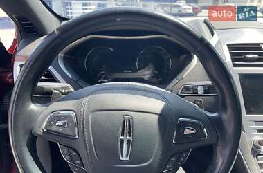 Седан Lincoln MKZ 2016 в 