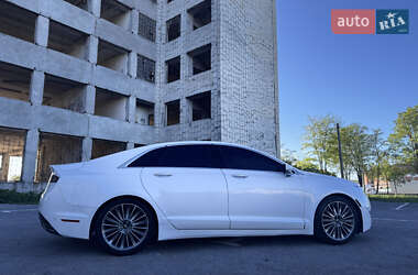 Седан Lincoln MKZ 2013 в 