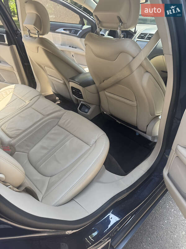 Седан Lincoln MKZ 2016 в Одесі
