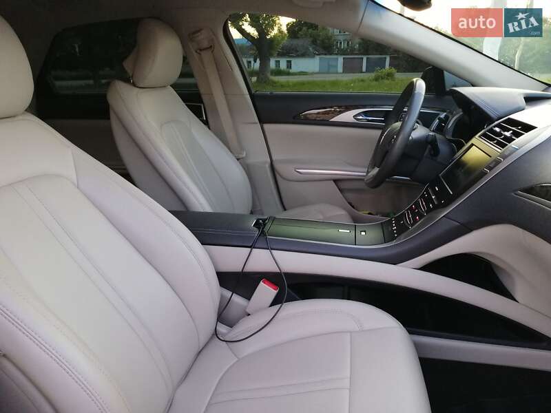Седан Lincoln MKZ 2016 в Жмеринке