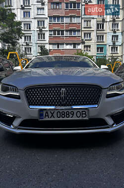 Седан Lincoln MKZ 2018 в 