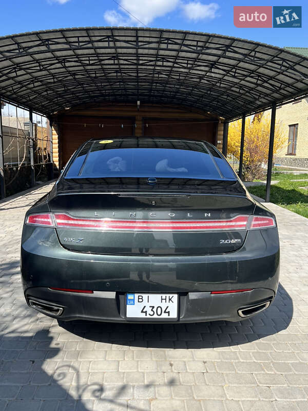 Седан Lincoln MKZ 2014 в Гайвороне