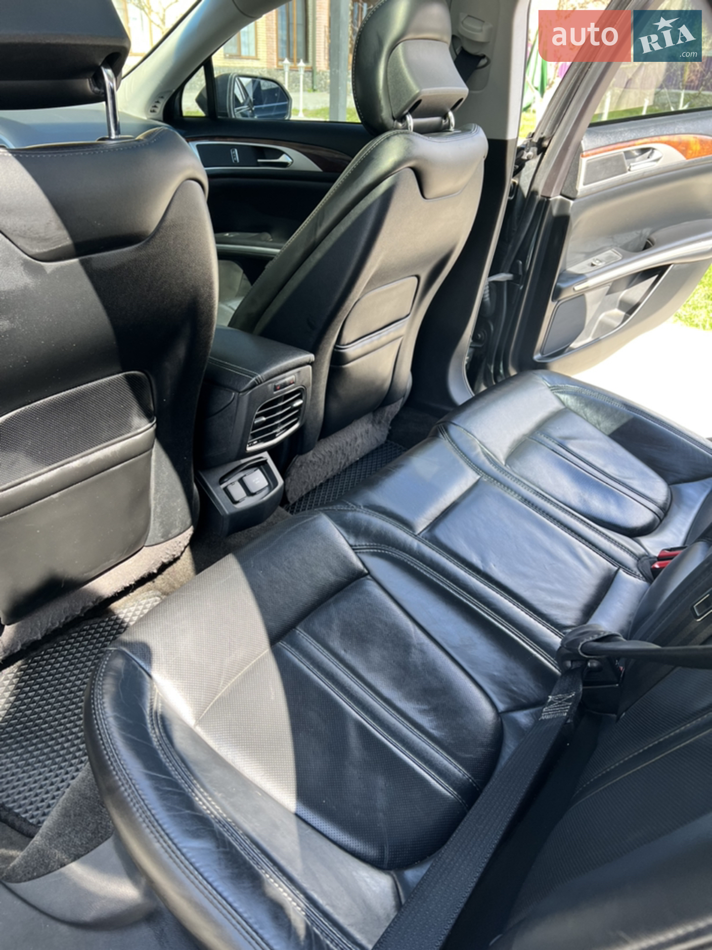 2014 Lincoln MKZ - мініатюра 15