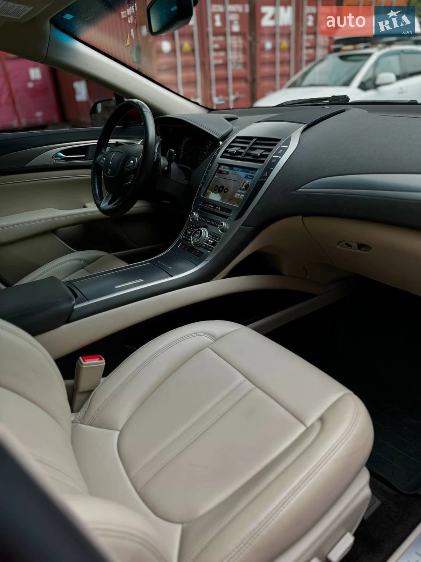 2017 Lincoln MKZ - мініатюра 15