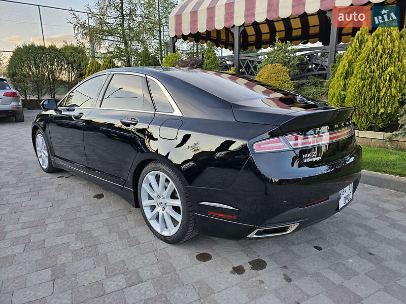 Седан Lincoln MKZ 2016 в Сарнах