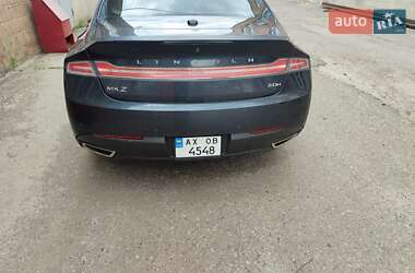 Седан Lincoln MKZ 2013 в 