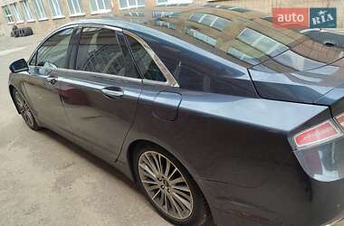 Седан Lincoln MKZ 2013 в 