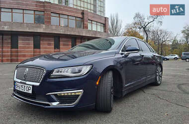 Седан Lincoln MKZ 2016 в 