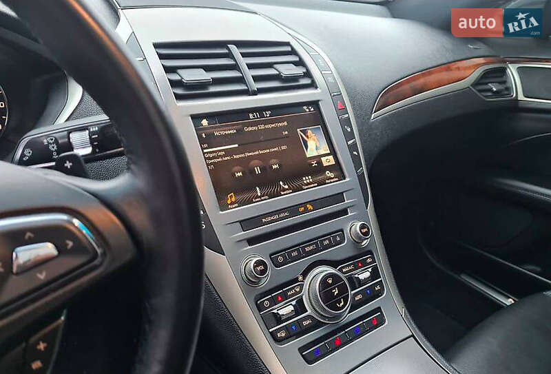 Седан Lincoln MKZ 2016 в Одессе