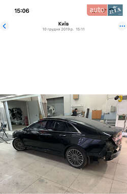 Седан Lincoln MKZ 2013 в 