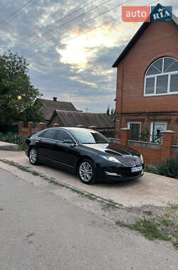 Седан Lincoln MKZ 2013 в 